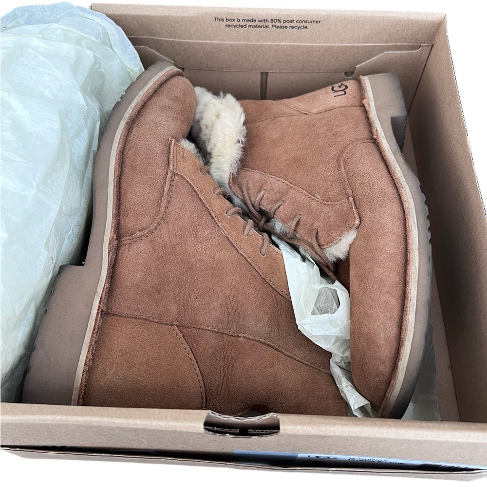 Ugg Quincy Boots